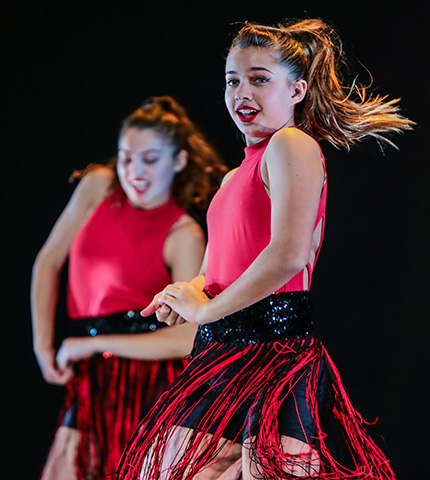 רקדני זוז במחול - סטודיו לריקוד במודיעין