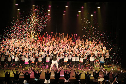 זוז במחול - במה כשרה