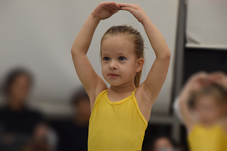 חוג ריקוד לגיל 4 - זוז במחול